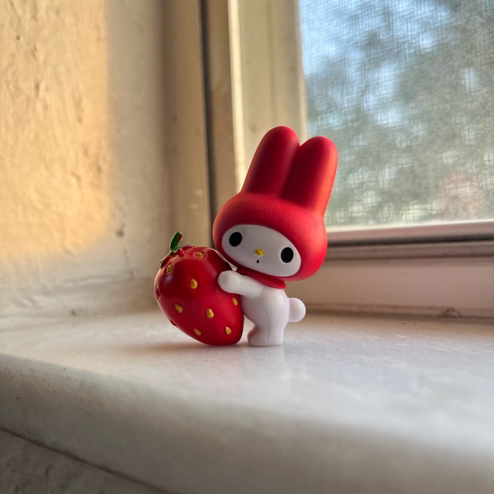Sanrio My Melody Hello Kitty Mystery Figure